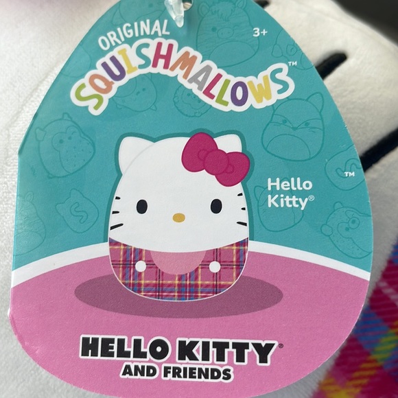 Squishmallows Plaid Preppy Hello Kitty - Picture 5 of 7